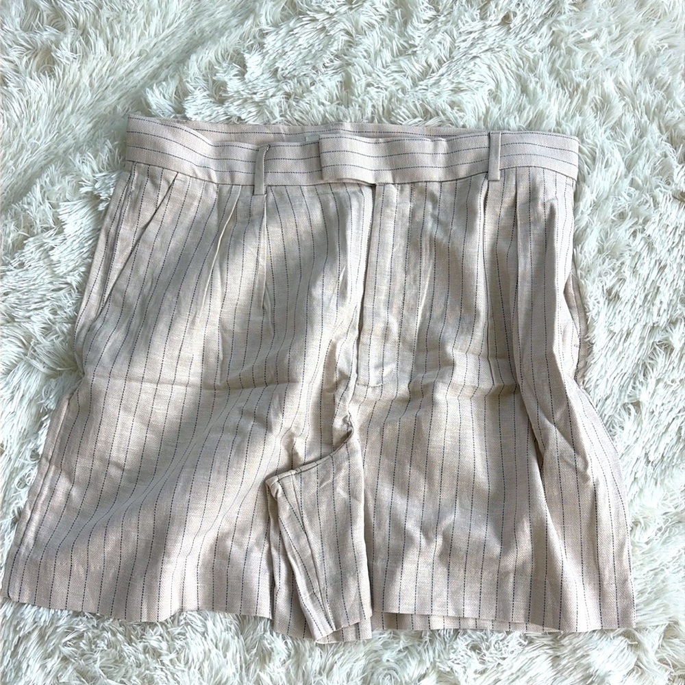Brand new Banana Republic linen herringbone white stripe